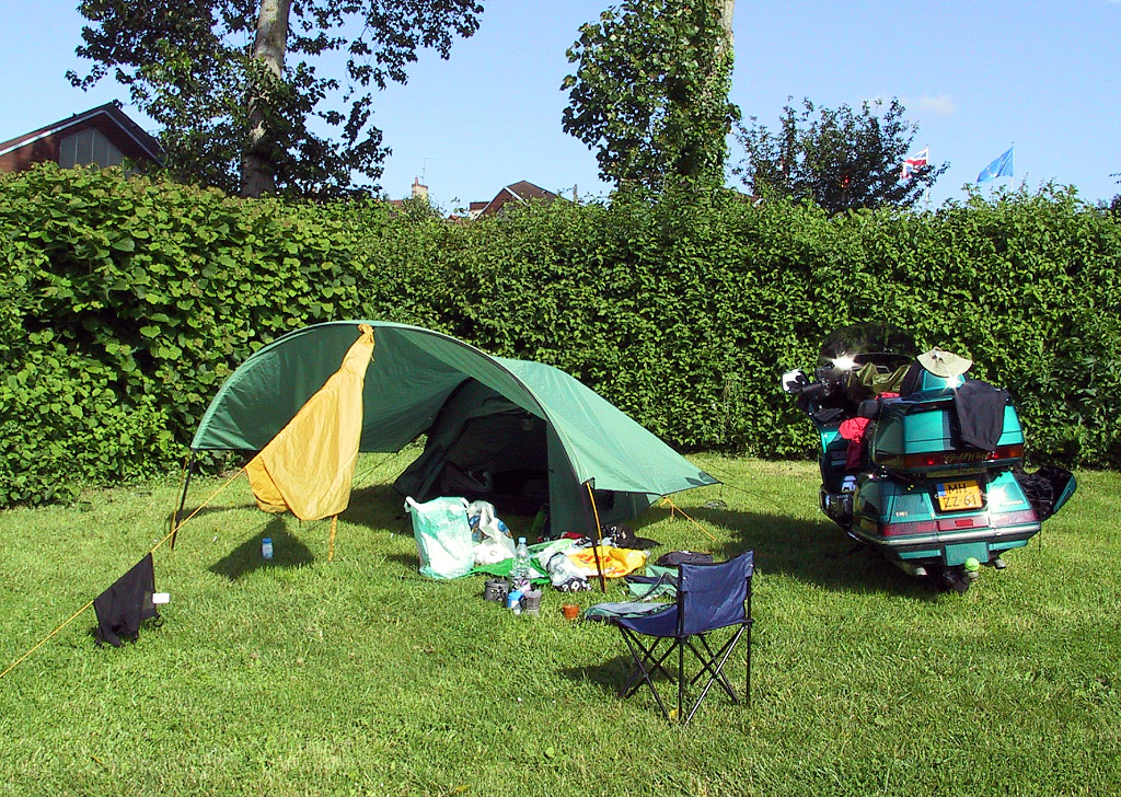 Summer touring 2008 - <i>This year, tent has a new lobby</i>