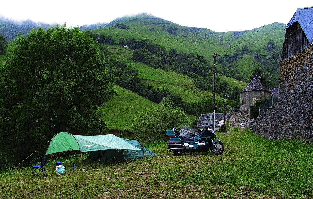 Summer touring 2008 - <i>Ourdon, Hautes-Pyr�n�es, population 6</i>